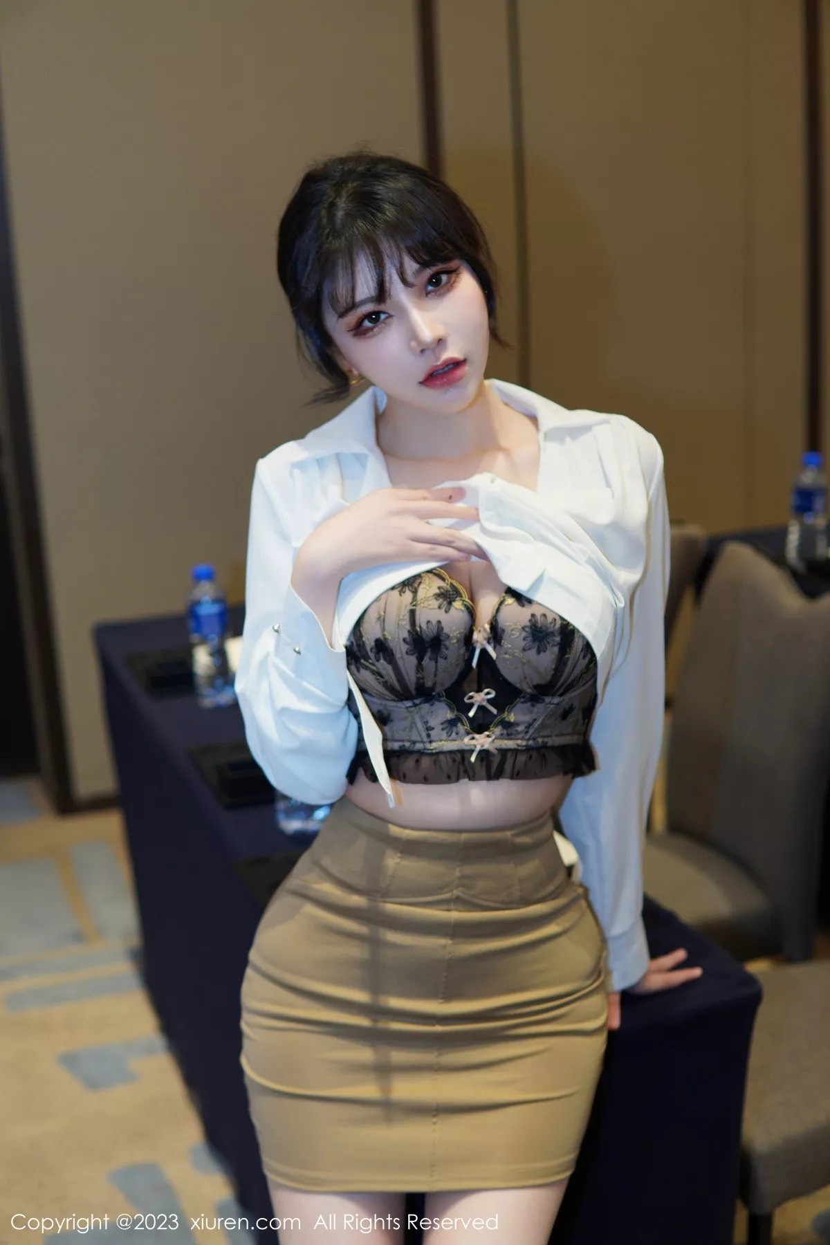 [XiuRen秀人网]第6111期桃桃子写真(15)