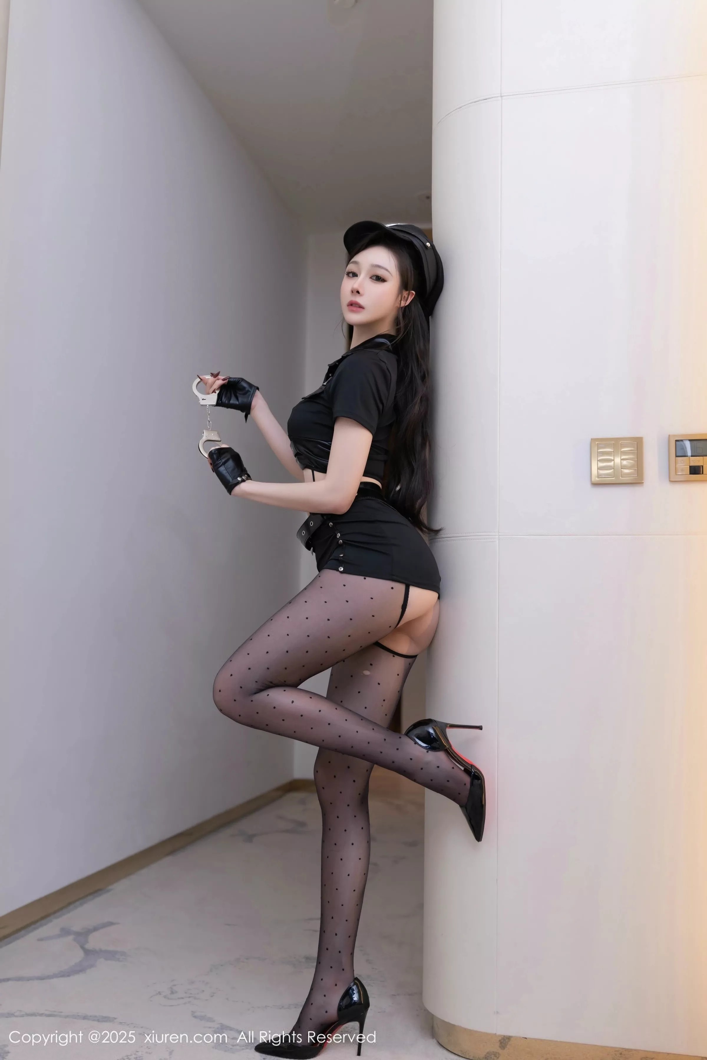 [XiuRen秀人网]第10115期小逗逗写真(8)