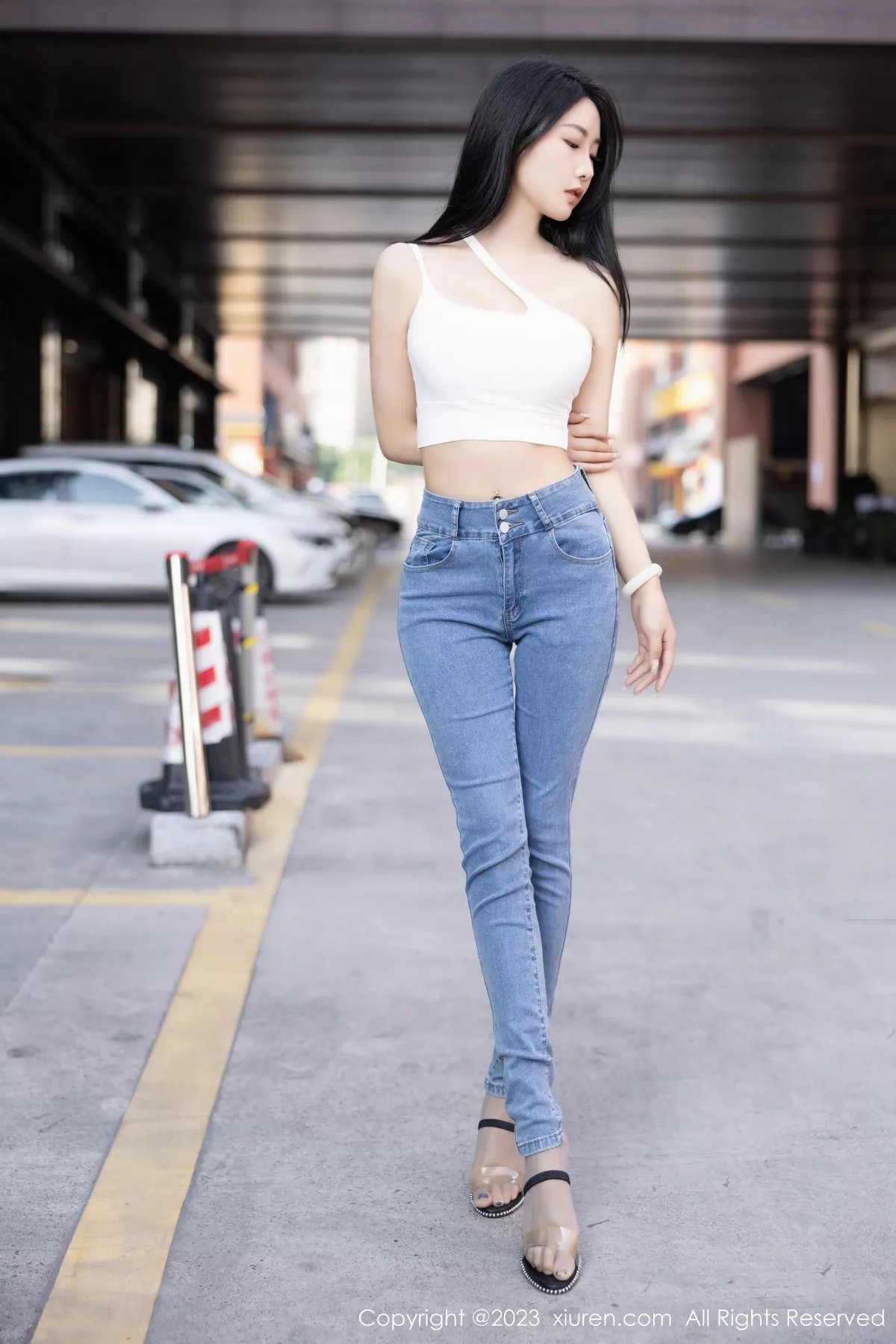 [XiuRen秀人网]第7781期苏苏阿写真(17)