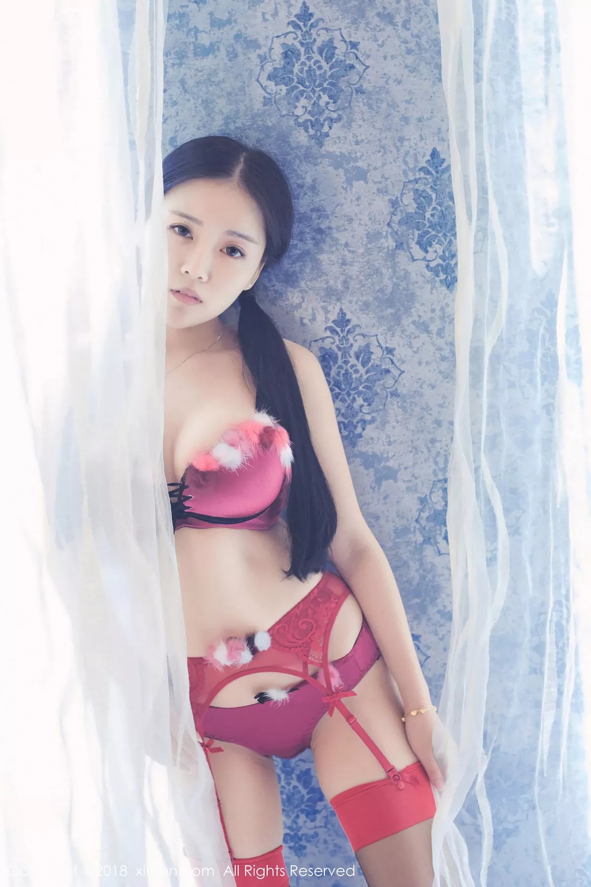 [XiuRen秀人网]第932期红气球写真(34)