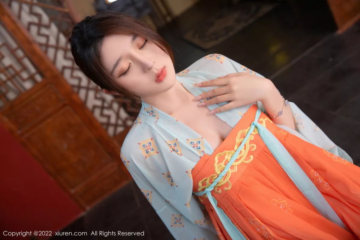 [XiuRen秀人网]第5772期夏甜甜写真(7)