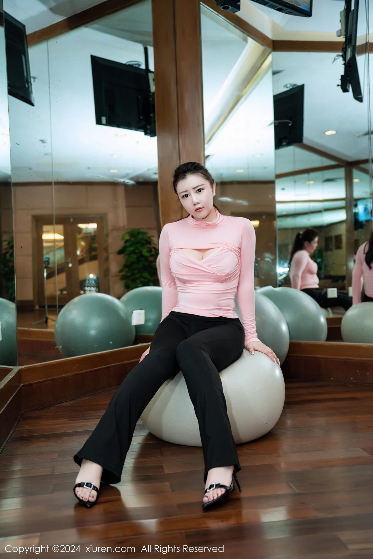 [XiuRen秀人网]第7943期王婉悠写真(33)