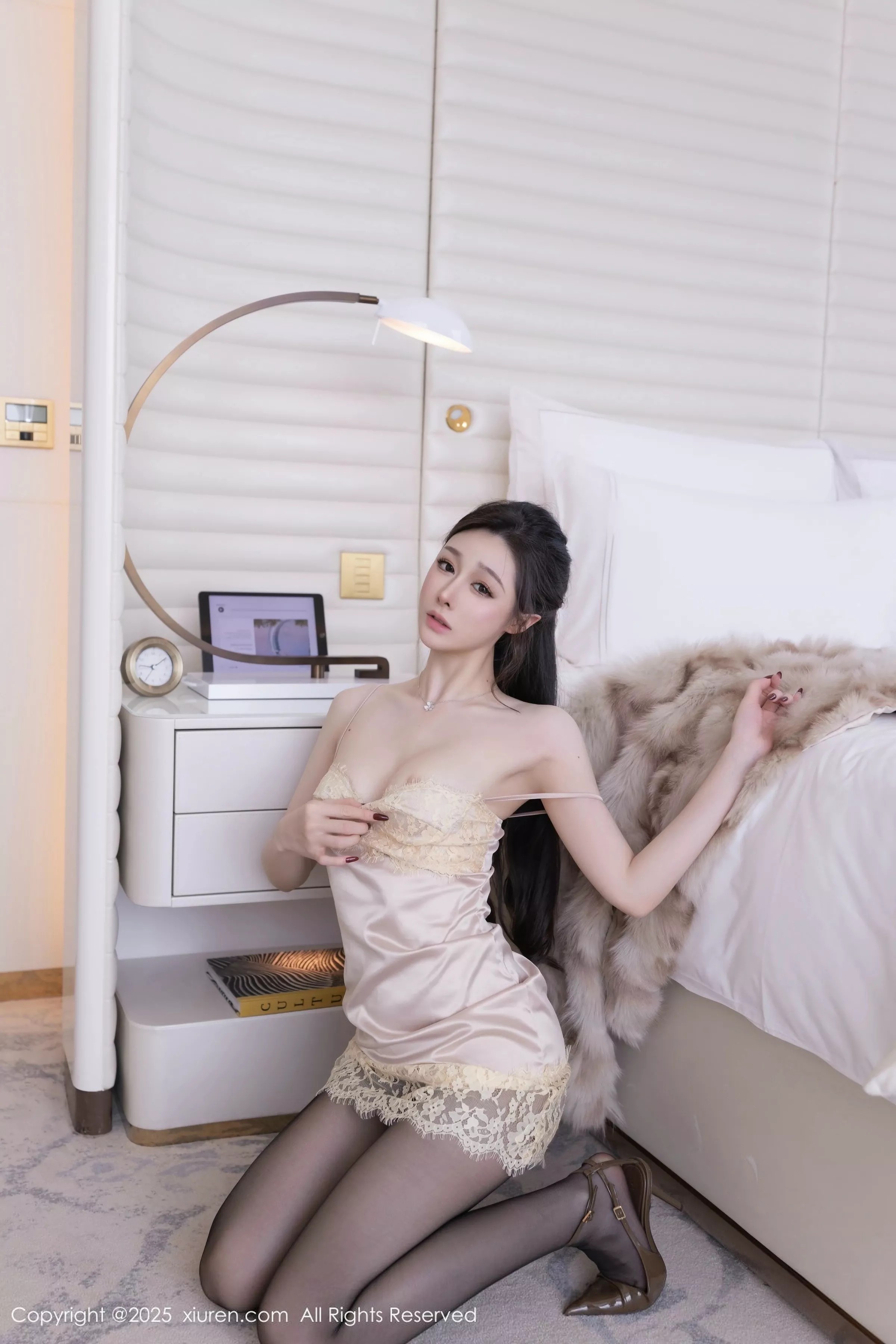 [XiuRen秀人网]第10259期小逗逗写真(11)