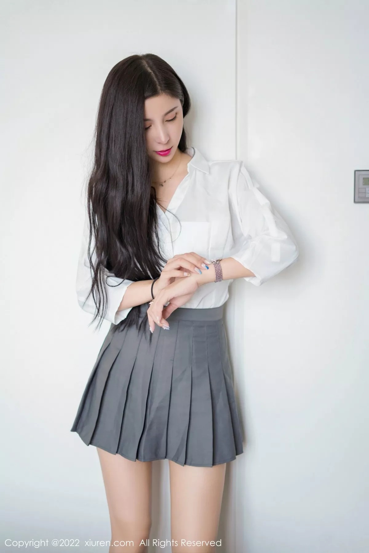 [XiuRen秀人网]第4918期小蛮妖写真(1)