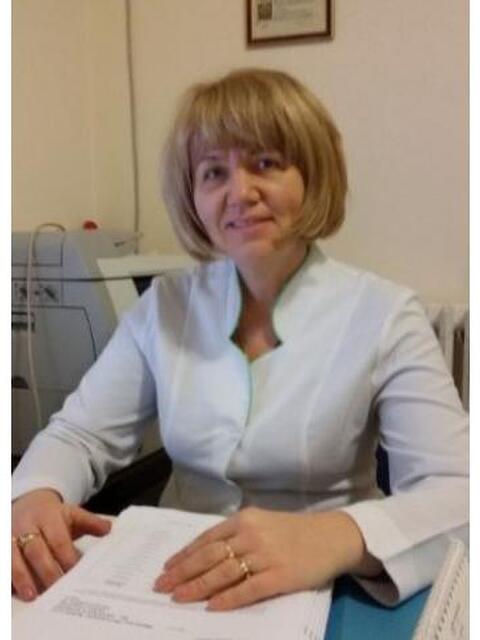 Como - Candidati In Cerca Di Lavoro - Xtutti.com - Badante H24 Per Varese-Como. Elena - Como Casa, Auto, Moto, Personali, Offerte Di Lavoro 480_x_640_jpg