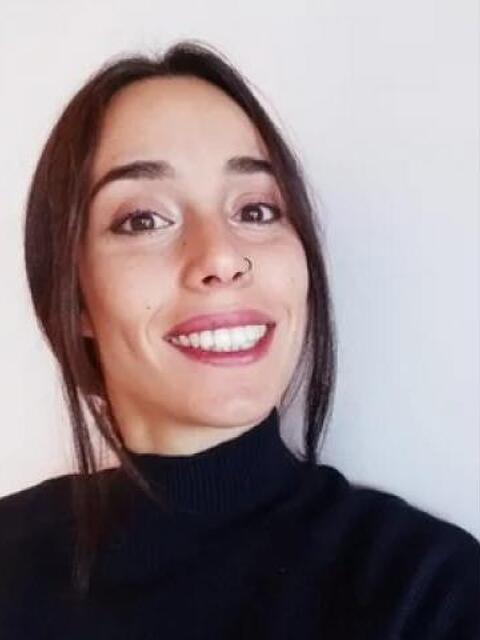 Oristano - Candidati In Cerca Di Lavoro - Xtutti.com - Massaggiatrice, Onicotecnica, Truccatrice Casa, Auto, Moto, Personali, Offerte Di Lavoro 480_x_640_jpg