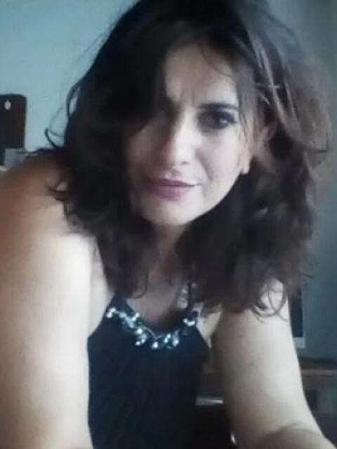 Latina - Candidati In Cerca Di Lavoro - Xtutti.com - Front Office, Commessa, Cameriera Sl Colazione - Latina Casa, Auto, Moto, Personali, Offerte Di Lavoro 480_x_640_jpg