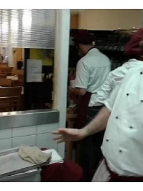 Avigliana - Candidati In Cerca Di Lavoro - Xtutti.com - Pizzaiolo - Torino Casa, Auto, Moto, Personali, Offerte Di Lavoro 480_x_640_jpg