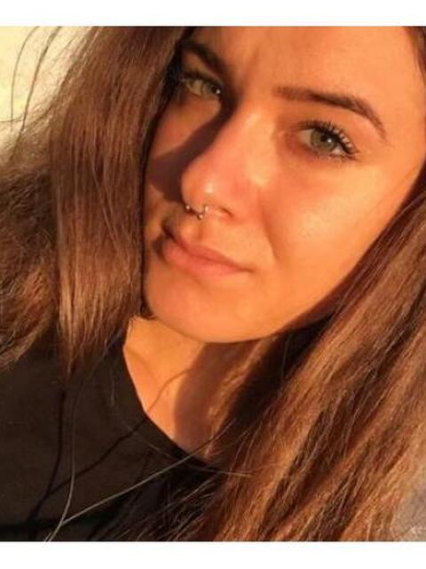 Thiene - Candidati In Cerca Di Lavoro - Xtutti.com - Cameriera - Vicenza Casa, Auto, Moto, Personali, Offerte Di Lavoro 480_x_640_jpg
