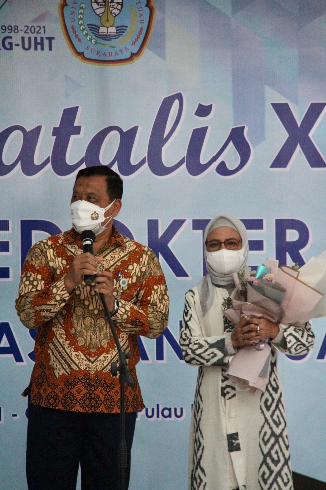 22.10.2021 · demikian post tentang biaya fakultas kedokteran gigi unpad, biaya program pendidikan dokter spesialis ppds unpad biaya kuliah kedokteran gigi di 4 universitas negeri halaman all kompas biaya kuliah universitas tadulako palu untad info biaya kuliah perbandingan biaya kuliah kedokteran ptn 2019 biaya kuliah universitas kristen maranatha 2019 2020 ukm bandung pendaftaran online biaya kuliah s2 di. Dies Natalis Fakultas Kedokteran Gigi Universitas Hang Tuah Ke Xxiii Yayasan Nala