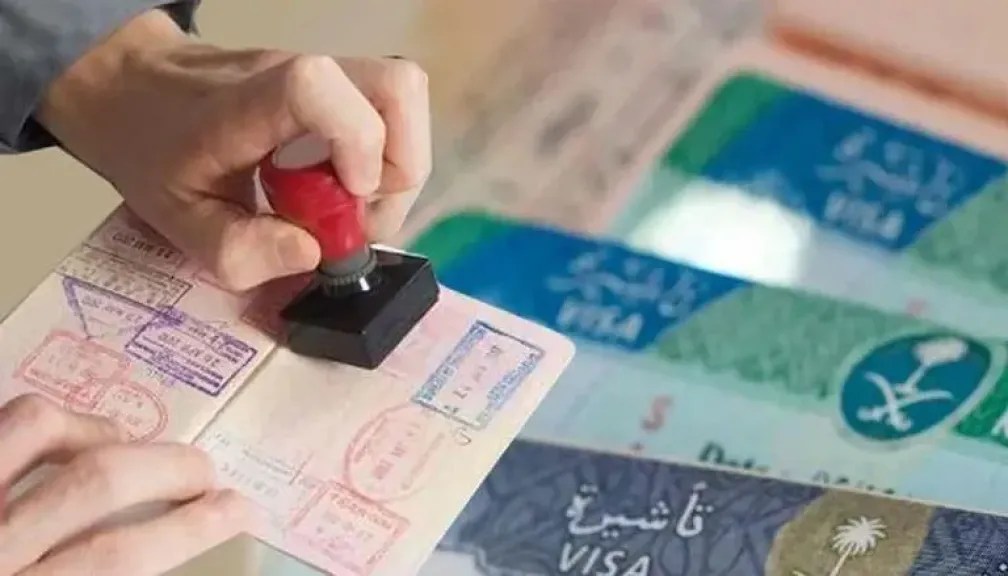 الداخلية السعودية تعلن عن إجراءات لمعالجة أوضاع حاملي التأشيرات المنتهية
