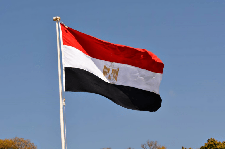 مثقفون يمنيون يناشدون العليمي والنائب العام التدخل لدى السلطات المصرية للإفراج عن عمار الشجاع
