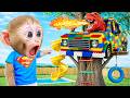 Macaquinho Bon Bon vira Superheroes e Surpreso com Giant LEGO Car com dinosaur T-Rex na Tree House