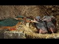Amazing Footage of Kingfishers Inside Their Nest | Discover Wildlife | Robert E Fuller