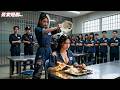 bullied 18yo girl is war god！wiping out prison in 1s counterattack