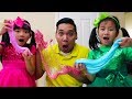 Jannie \u0026 Emma Making Satisfying Slime w/ Funny Colored Surprise Balloons