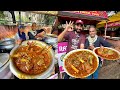 पत्नी संग ठेले पर बनाते है Rajputana खड़े मसाले का मटन देसी घी और केसर डालकर | Jaipur Food Tour