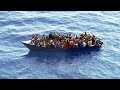 ¡VIAJE ILEGAL ! Yola llena de Dominicanos A Solo 1 milla para llegar a puerto Rico 🇵🇷 [2023]