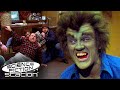 Bad Hulk Starts A Pub Fight! | The Incredible Hulk | Science Fiction Station