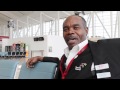 Singing Baggage Handler at Toronto Pearson