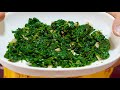 Lasooni Palak Sabzi (3 Ingredients) - 5 मिनट में बनाएं ऐसी पालक जो सब चाट जाएंगे | Easy Palak Recipe