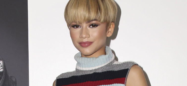 Damit konnte er seine führung in der . Zendaya Brasil - FOTOS & VÍDEO: Zendaya comparece à festa ...