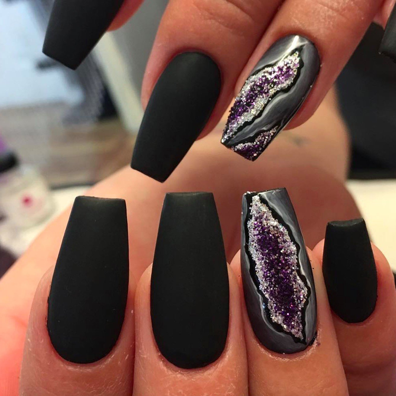 Für alle frauen und auch männer mit nagelproblemen ist dies interessant, . NÃ¤gel lackieren - einige Tipps fÃ¼r Nageldesigns